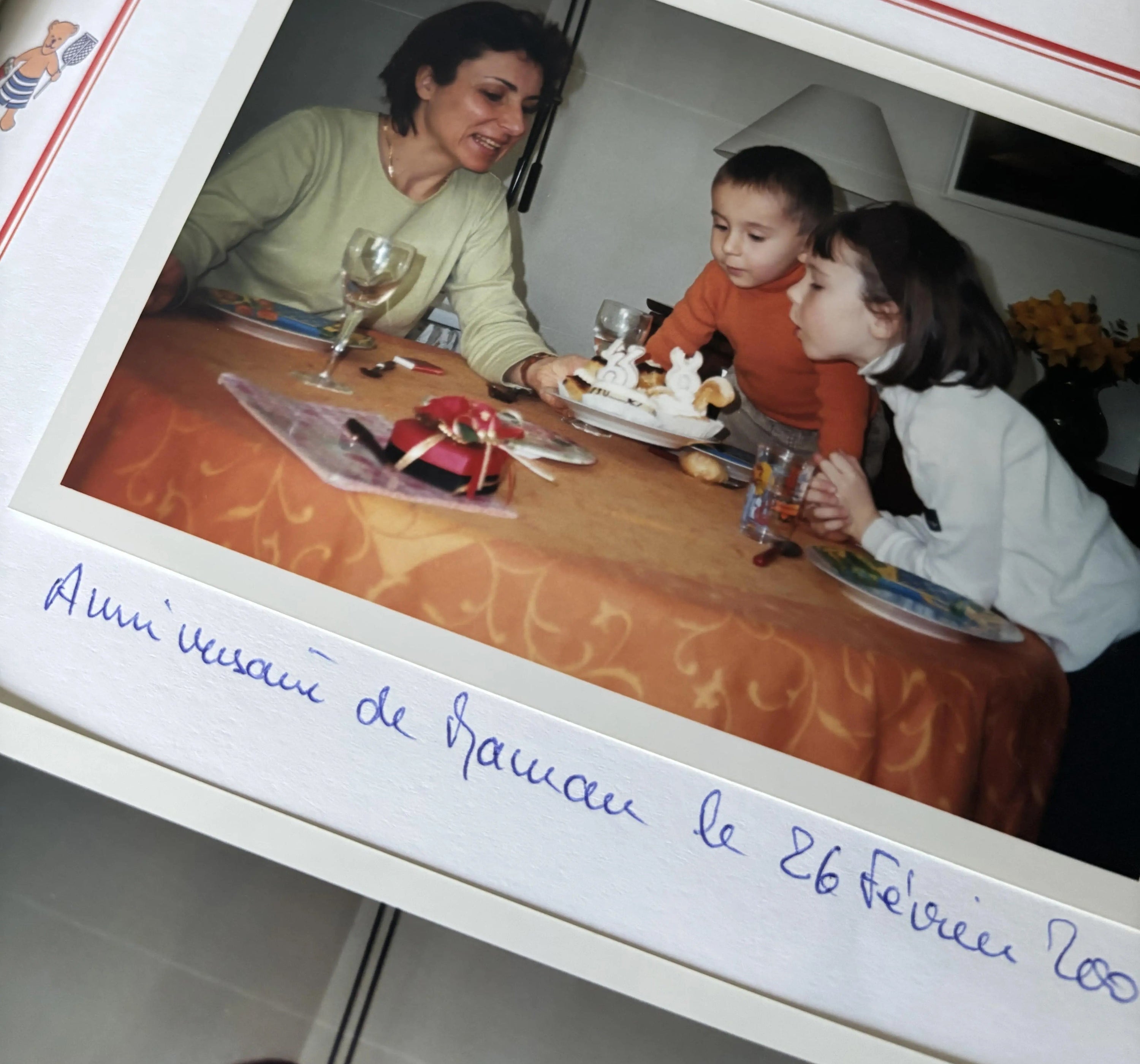 Comment choisir et rédiger le texte parfait dans un album de naissance ?